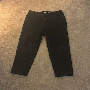Women’s Old Navy Black Straight Jeans Size 22